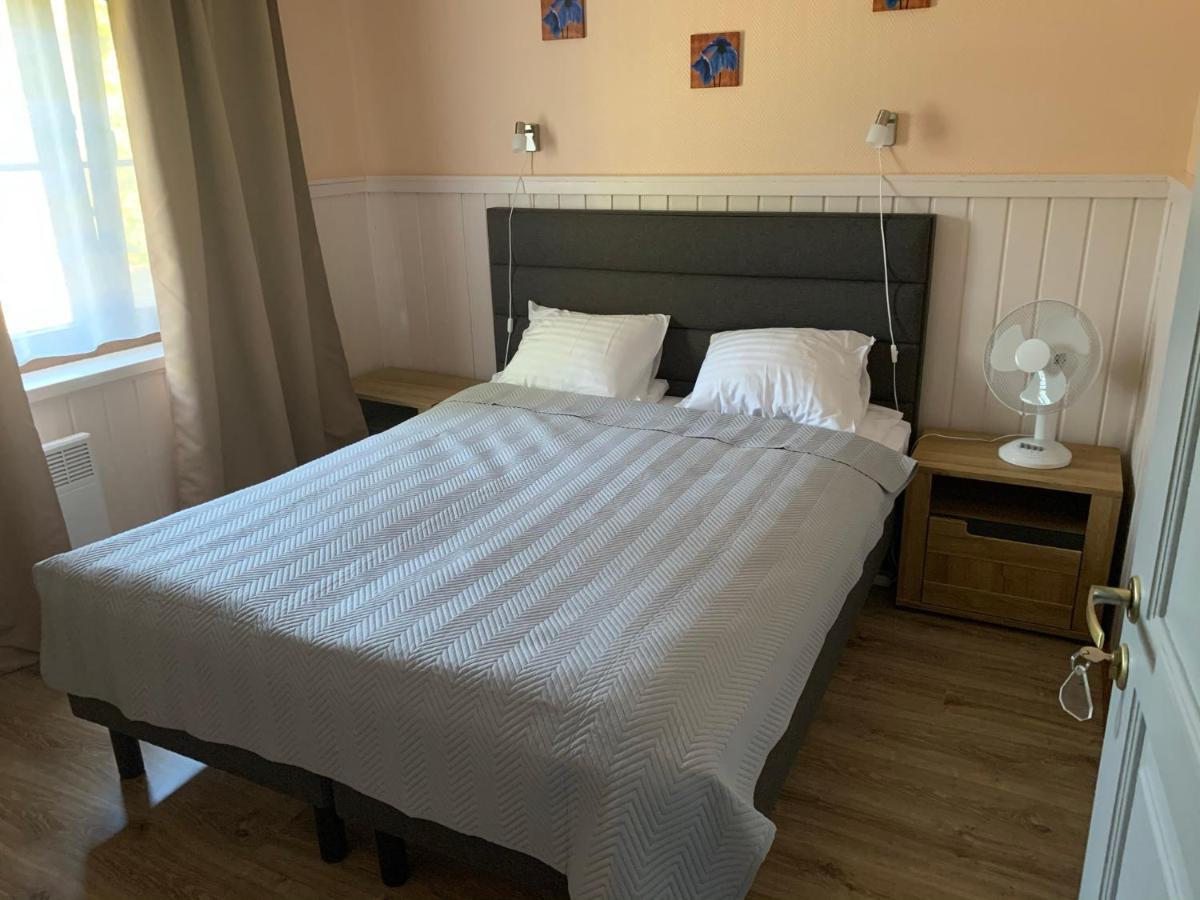 Keldrimaee Kuelalistemaja Bed & Breakfast Hiiumaa Ngoại thất bức ảnh