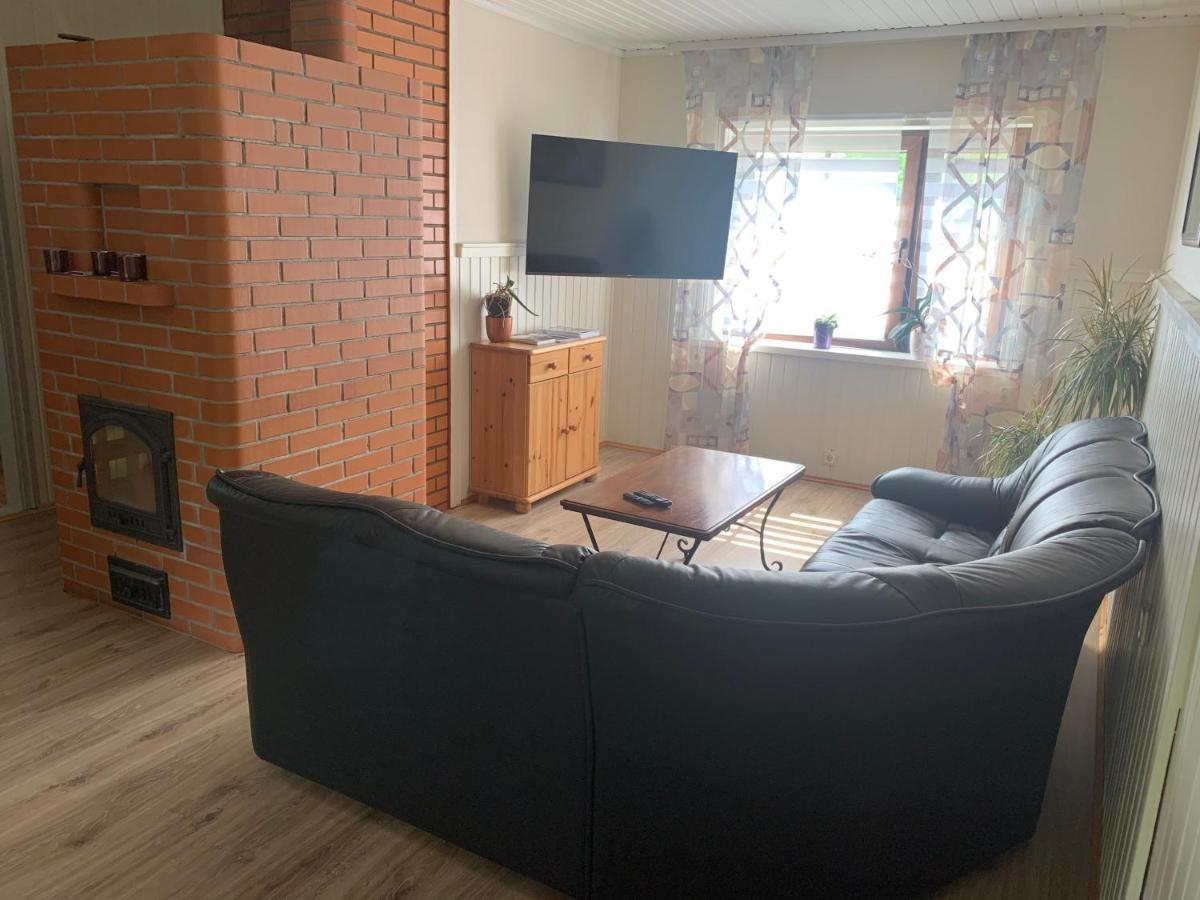 Keldrimaee Kuelalistemaja Bed & Breakfast Hiiumaa Ngoại thất bức ảnh